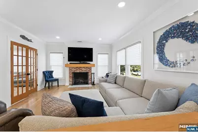 584 Sylvan Place, Haworth, NJ 07641 - Photo 8