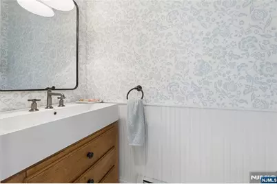 584 Sylvan Place, Haworth, NJ 07641 - Photo 12