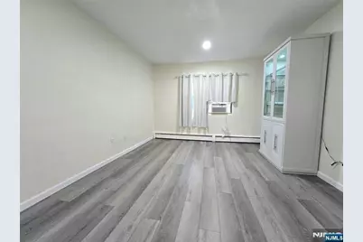 26 Clinton Street 4A #4A, Belleville, NJ 07109 - Photo 10