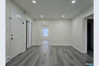 26 Clinton Street 4A #4A, Belleville, NJ 07109 - Photo 6