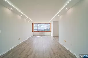 100 Old Palisade Road 2209, Fort Lee, NJ 07024 - Photo 1