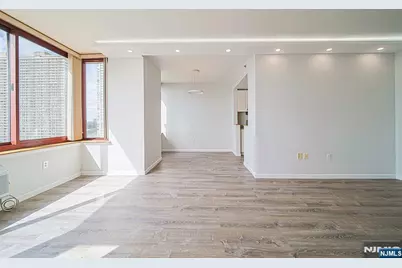 100 Old Palisade Road 2209 #2209, Fort Lee, NJ 07024 - Photo 6