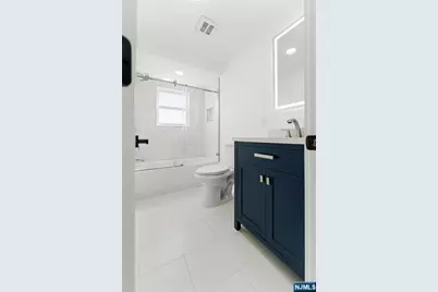 89 Susan Court, Clifton, NJ 07012 - Photo 22