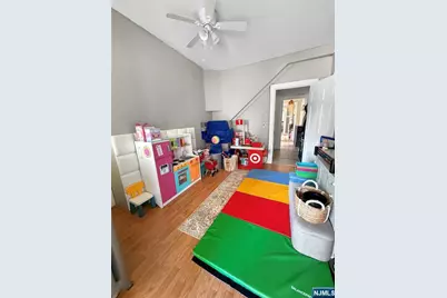 818 Summit Avenue 1 #1, River Edge, NJ 07661 - Photo 10