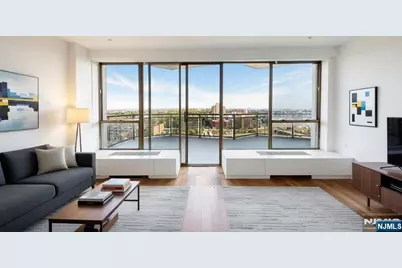 2077 Center Avenue 22H #22H, Fort Lee, NJ 07024 - Photo 8