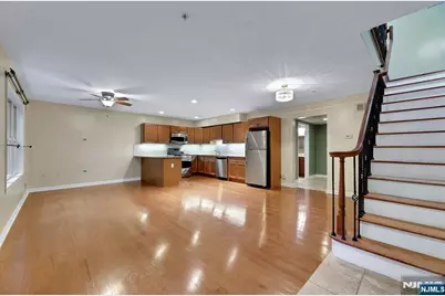 10 Terrace Avenue 11 #11, Hasbrouck Heights, NJ 07604 - Photo 8