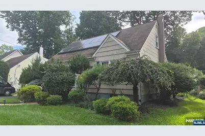 736 7th Avenue, River Edge, NJ 07661 - Photo 2