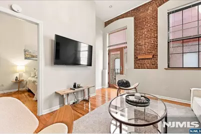 1015 Grand Street 3D #3D, Hoboken, NJ 07030 - Photo 4