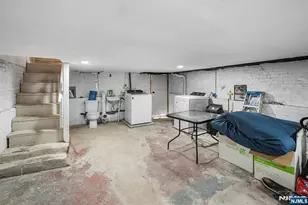 37 Emmet St, Newark, NJ 07114 - Photo 22