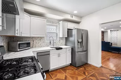 37 Emmet Street, Newark, NJ 07114 - Photo 10