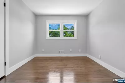 1307 Stockton Street, Rahway, NJ 07065 - Photo 34