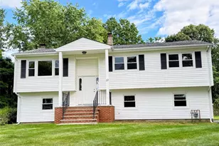 69 Feldman Ct, Mahwah, NJ 07430 - Photo 1