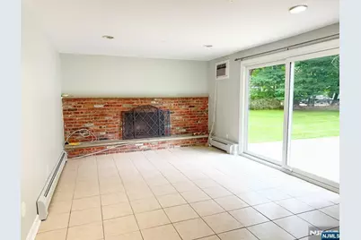 69 Feldman Court, Mahwah, NJ 07430 - Photo 12