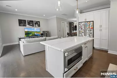 23 Legion Drive 302 #302, Cresskill, NJ 07626 - Photo 6