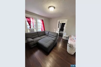 215 Totowa Avenue, Paterson, NJ 07522 - Photo 4