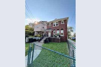 215 Totowa Avenue, Paterson, NJ 07522 - Photo 2