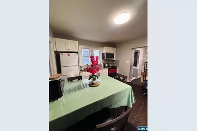 215 Totowa Avenue, Paterson, NJ 07522 - Photo 8
