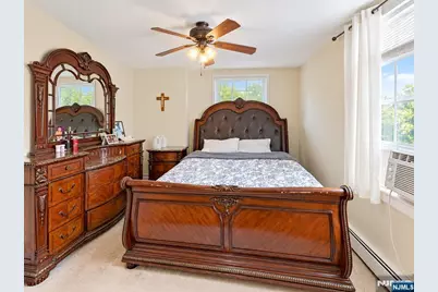 242 Summit Avenue, Bogota, NJ 07603 - Photo 36