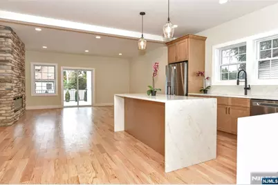 311 Harrison Avenue, Hasbrouck Heights, NJ 07604 - Photo 10