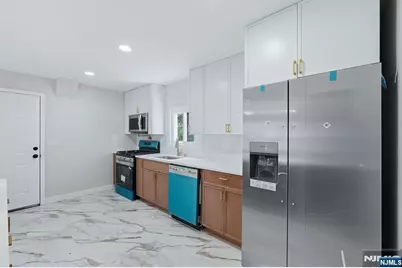 243 15th Street, Bloomfield, NJ 07003 - Photo 6
