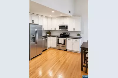 77 Liberty Street 42 #42, Little Ferry, NJ 07643 - Photo 4