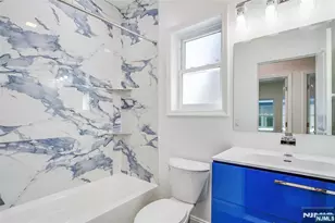 194 Amherst St, East Orange, NJ 07018 - Photo 22