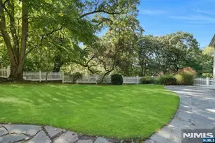 526 Knollwood Rd, Ridgewood, NJ 07450 - Photo 34