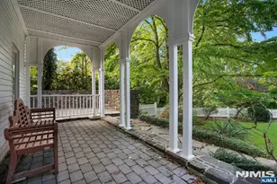 526 Knollwood Rd, Ridgewood, NJ 07450 - Photo 30