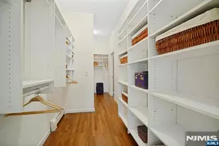 526 Knollwood Rd, Ridgewood, NJ 07450 - Photo 16