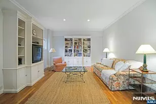 526 Knollwood Rd, Ridgewood, NJ 07450 - Photo 28