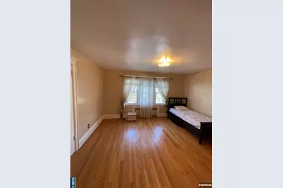 521 Olympia Avenue, Cliffside Park, NJ 07010 - Photo 34