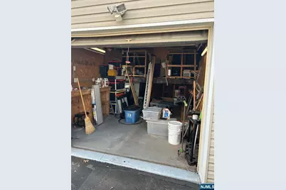 521 Olympia Avenue, Cliffside Park, NJ 07010 - Photo 8