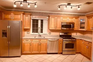 61 71st Street 1, Guttenberg, NJ 07093 - Photo 4