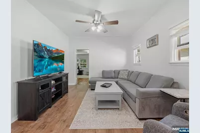 510 9th Street, Carlstadt, NJ 07072 - Photo 32