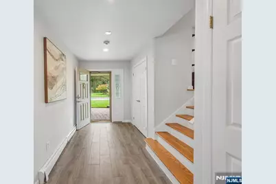 18 Dogwood Lane, Montvale, NJ 07645 - Photo 2