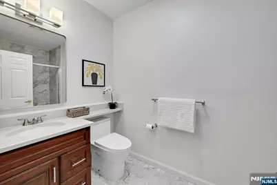 333 The Promenade, Edgewater, NJ 07020 - Photo 16