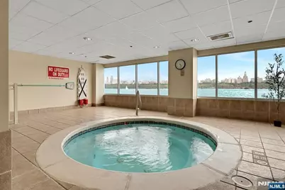 333 The Promenade, Edgewater, NJ 07020 - Photo 22