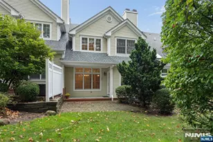 305 Huntington Ct, Wyckoff Township, NJ 07481 - Photo 32
