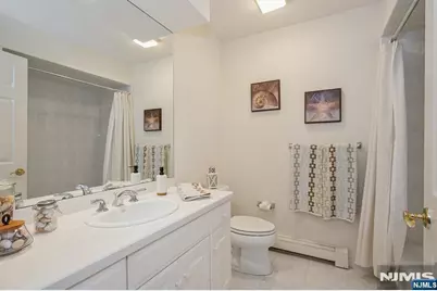 305 Huntington Court, Wyckoff Township, NJ 07481 - Photo 28