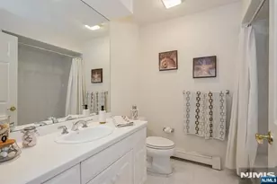 305 Huntington Ct, Wyckoff Township, NJ 07481 - Photo 28