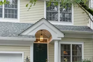 305 Huntington Ct, Wyckoff Township, NJ 07481 - Photo 2