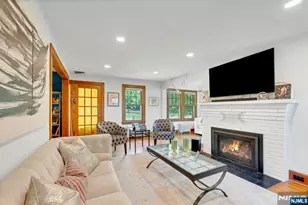152 Hill St, Midland Park, NJ 07432 - Photo 8