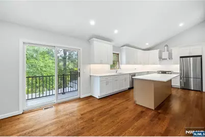 662 Calvin Street, Washington Township, NJ 07676 - Photo 12