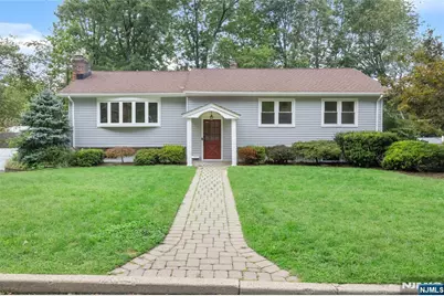 662 Calvin Street, Washington Township, NJ 07676 - Photo 2
