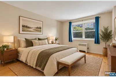 2205 N Central 3F #3F, Fort Lee, NJ 07024 - Photo 16