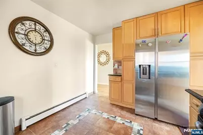 261 10th Street, Palisades Park, NJ 07650 - Photo 14