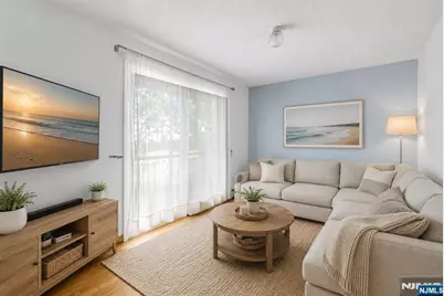 261 10th Street, Palisades Park, NJ 07650 - Photo 32