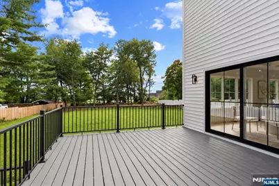 8 Sparrowbush Road, Mahwah, NJ 07430 - Photo 44