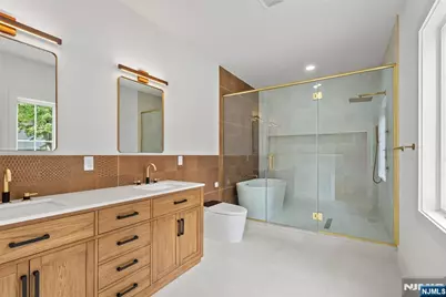 8 Sparrowbush Road, Mahwah, NJ 07430 - Photo 22