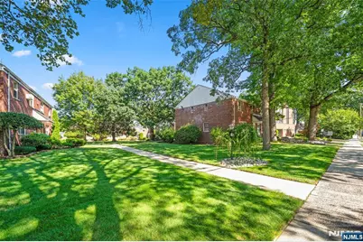 1267 Anderson Avenue 32 #32, Fort Lee, NJ 07024 - Photo 20